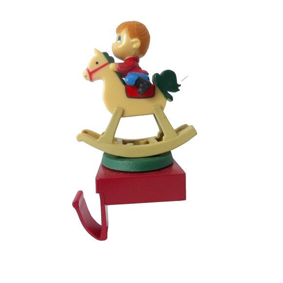 Christmas Musical Rotating Stocking Holder Boy on Rocking Horse 1985 VTG Video - Picture 4 of 11